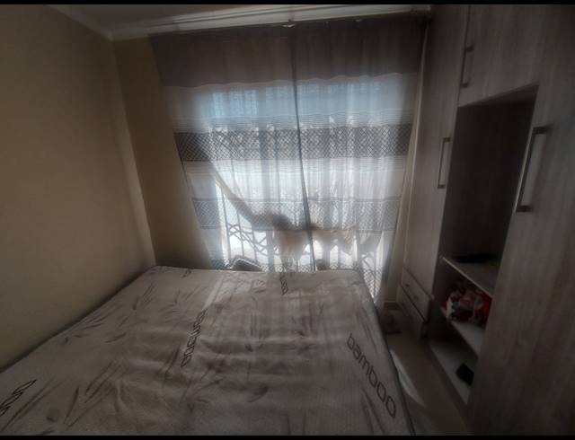 2 BEDROOM FREEHOLD FOR SALE IN SOSHANGUVE EAST EXT 5
